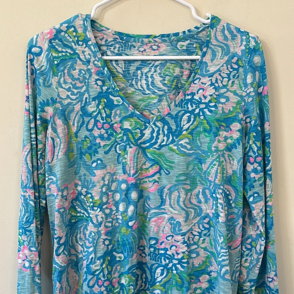 Lilly Pulitzer Etta Long Sleeve Top Blue Ibiza Aqua La Vista Size Small - Picture 3 of 8